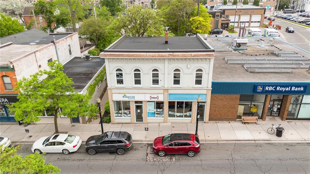 66 King Street W Property Photo 2