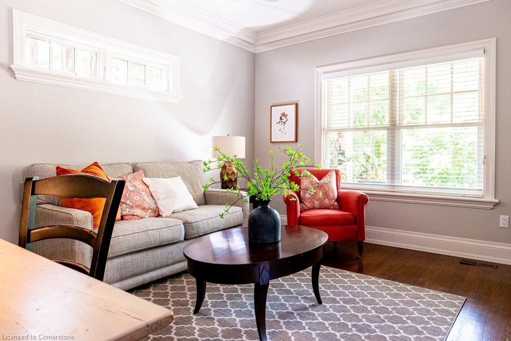 44 Head Street Property Photo 10