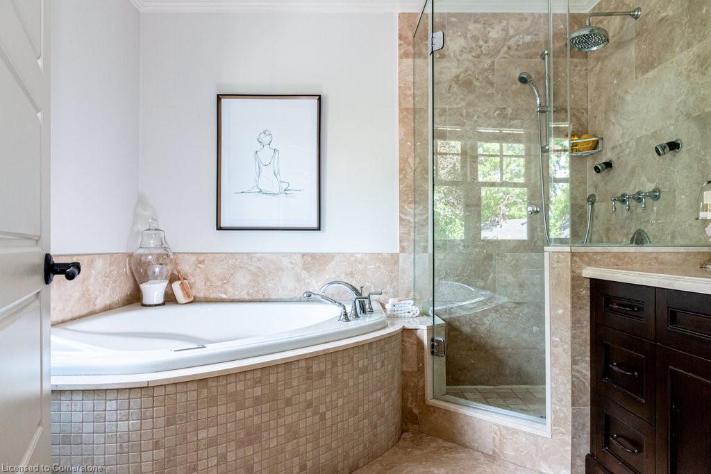 44 Head Street Property Photo 27