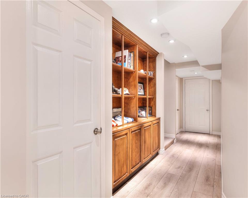493 Zeller Drive Property Photo 32
