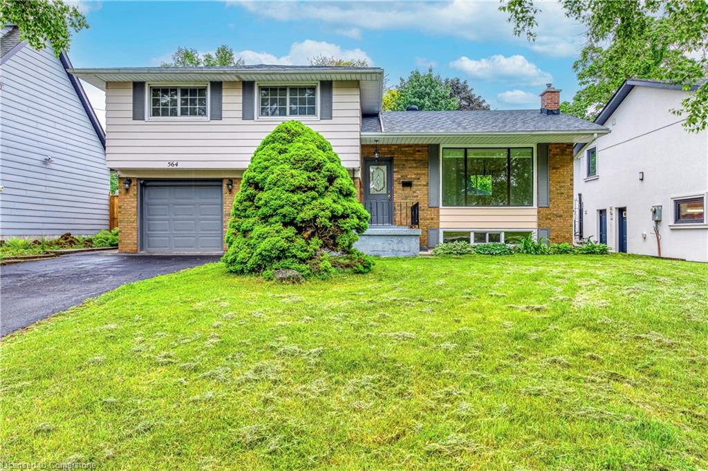 564 Dynes Road Property Photo