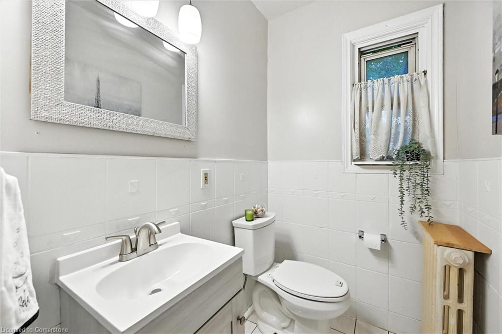 36 Grosvenor Avenue S Property Photo 22