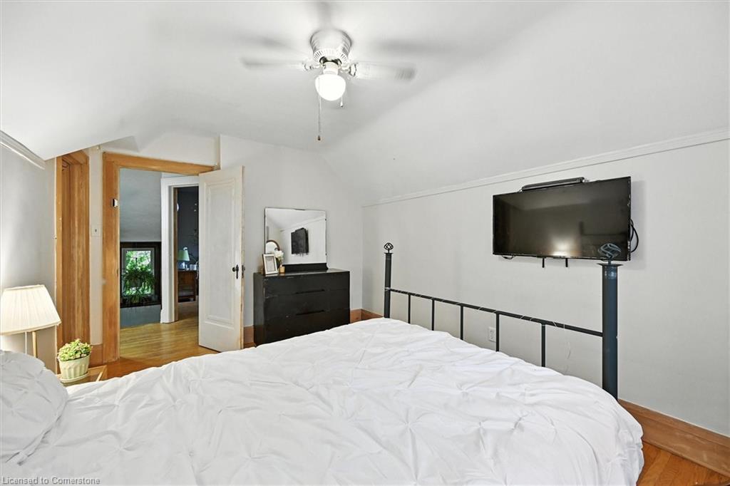 36 Grosvenor Avenue S Property Photo 31