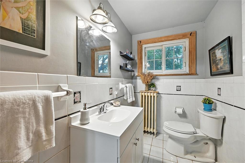 36 Grosvenor Avenue S Property Photo 32
