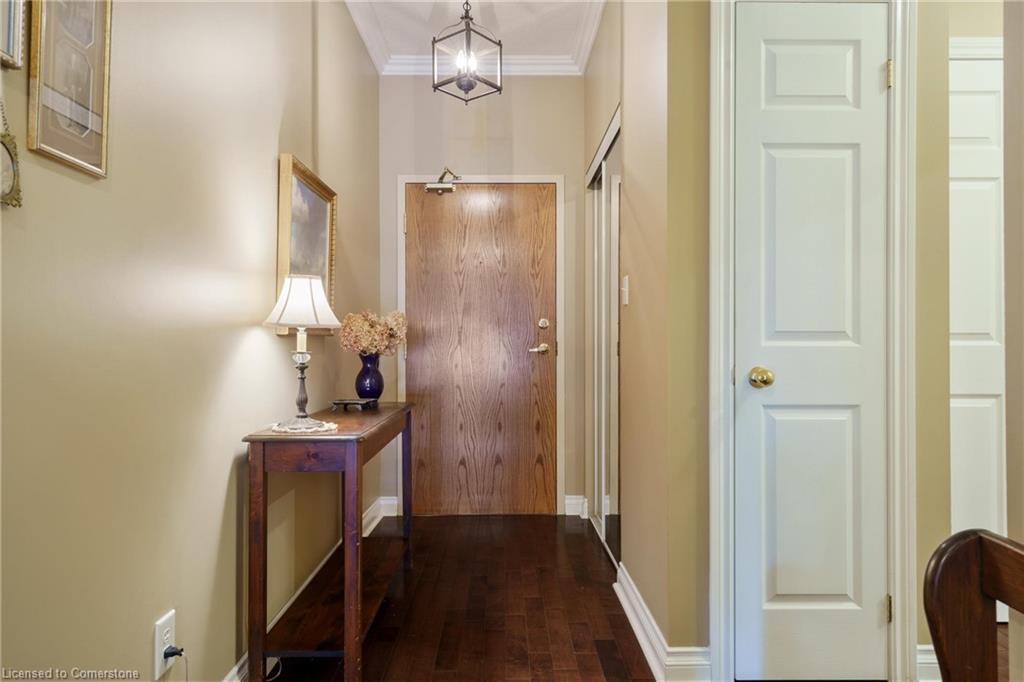 405-4000 Creekside Drive Property Photo 4