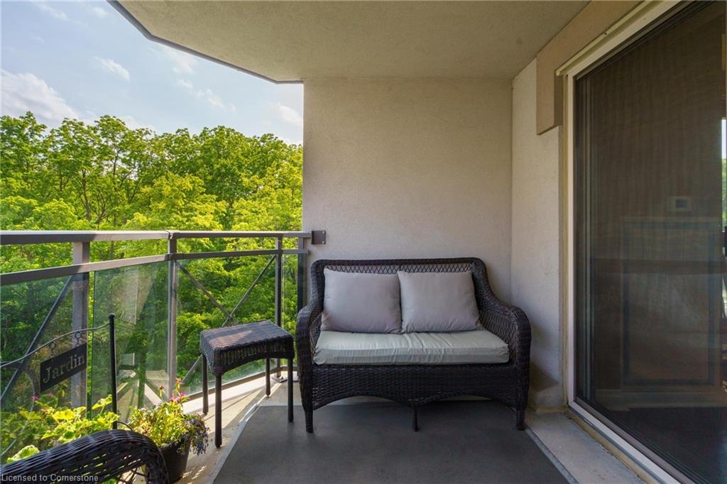 405-4000 Creekside Drive Property Photo 32