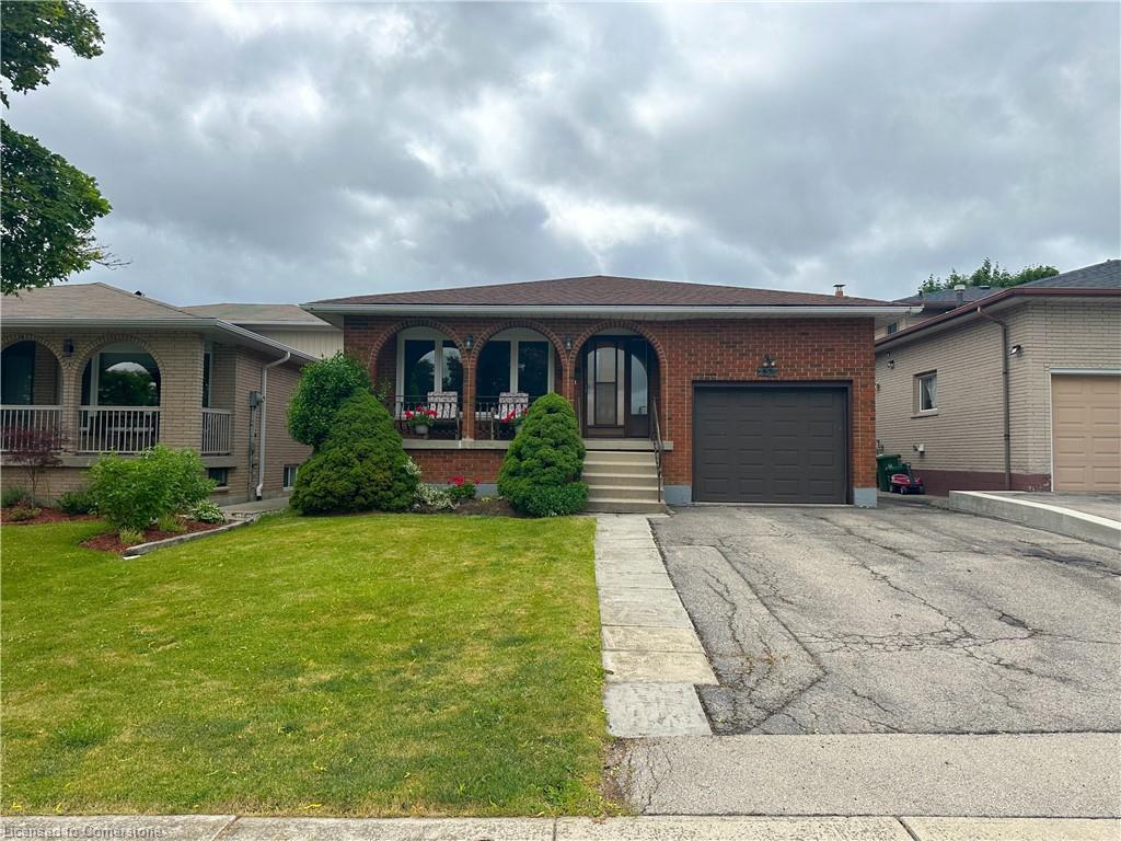 233 Lawnhurst Court Property Photo 1