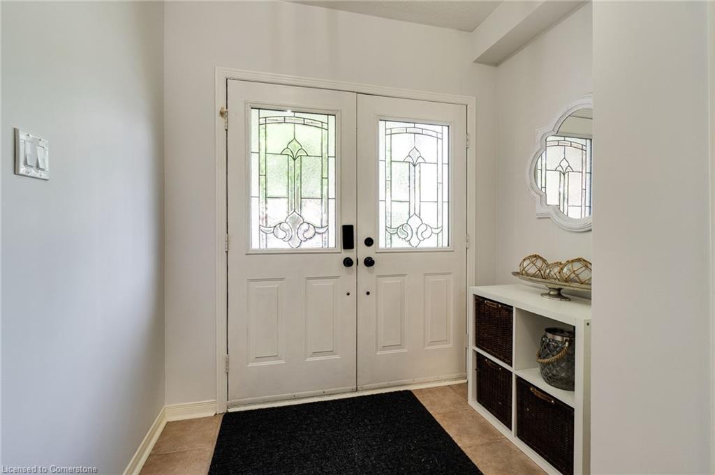 5186 Thornburn Drive Property Photo 3
