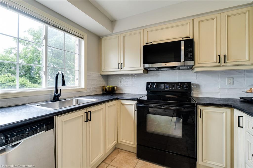 5186 Thornburn Drive Property Photo 15