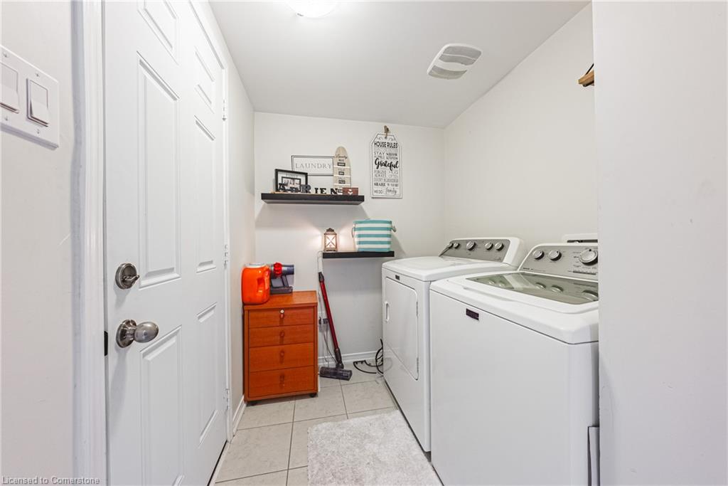 8258 Tulip Tree Drive Property Photo 8