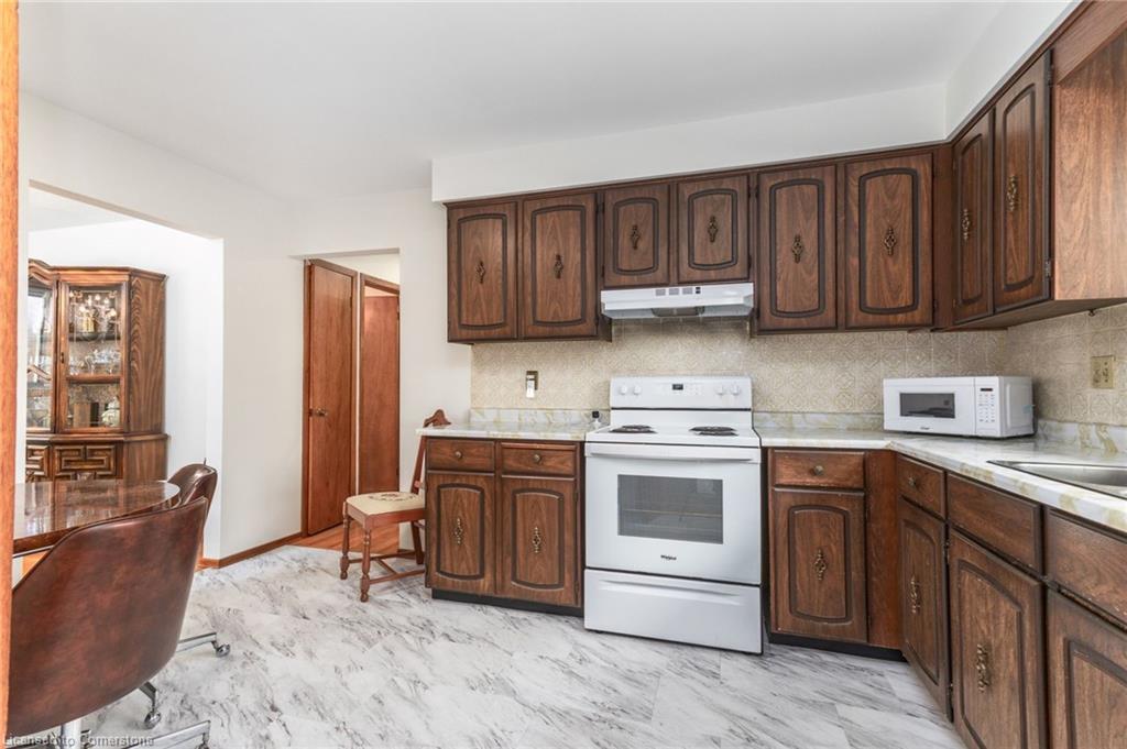 18 Renner Court Property Photo 6
