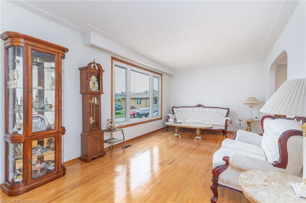 18 Renner Court Property Photo 15