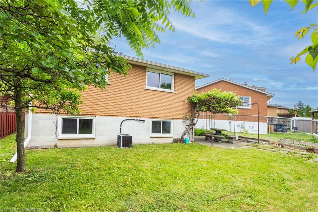 18 Renner Court Property Photo 32