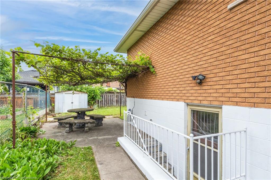 18 Renner Court Property Photo 37