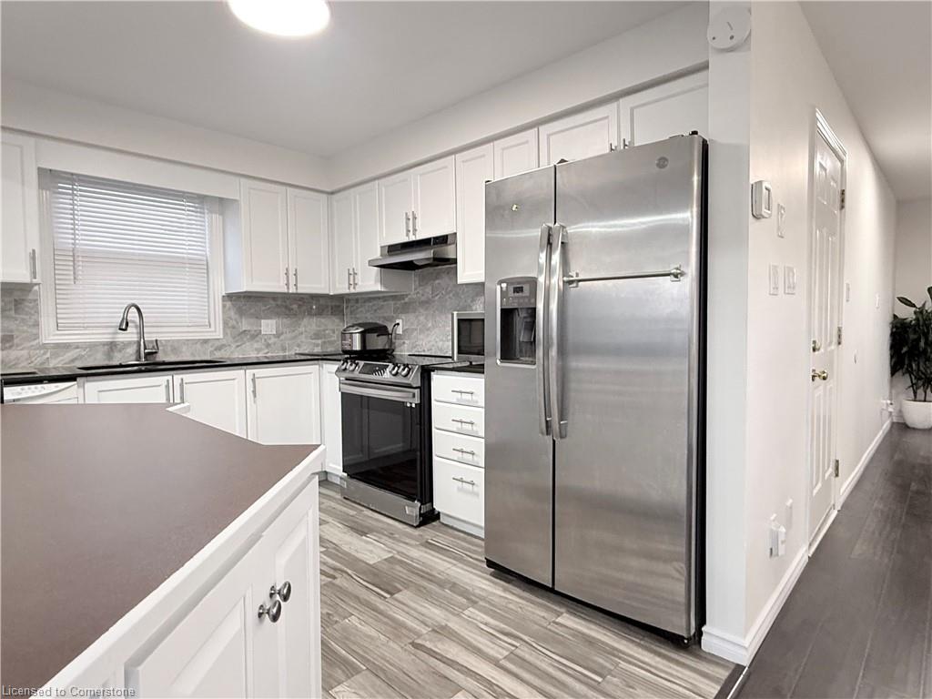 95 Indigo Street Property Photo 7