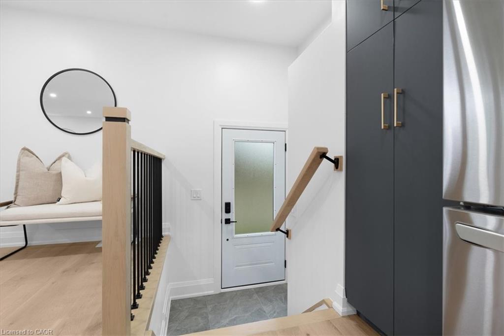 15 Mellenby Street Property Photo 3