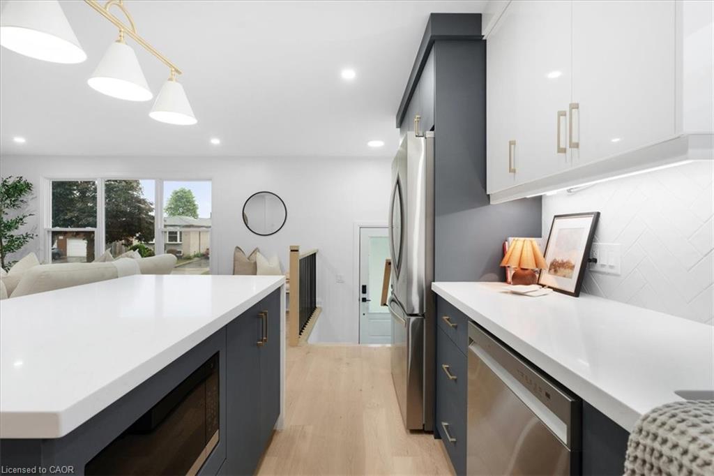 15 Mellenby Street Property Photo 10