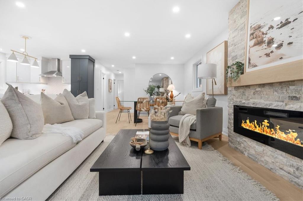 15 Mellenby Street Property Photo 16