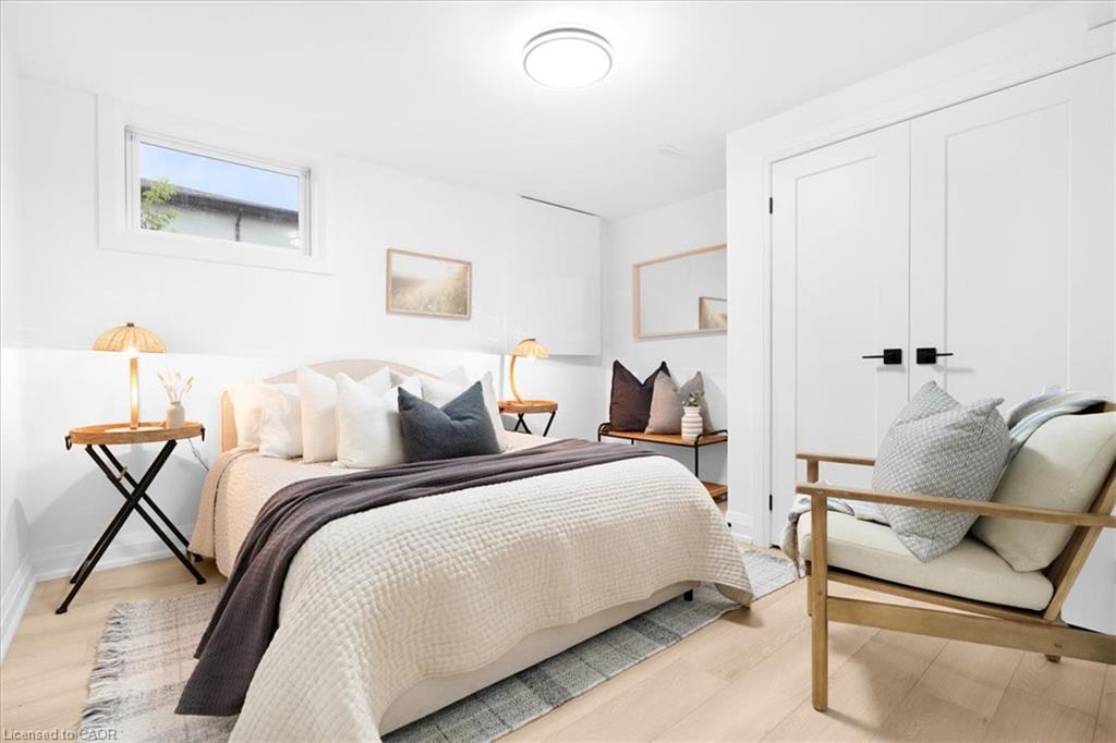 15 Mellenby Street Property Photo 40