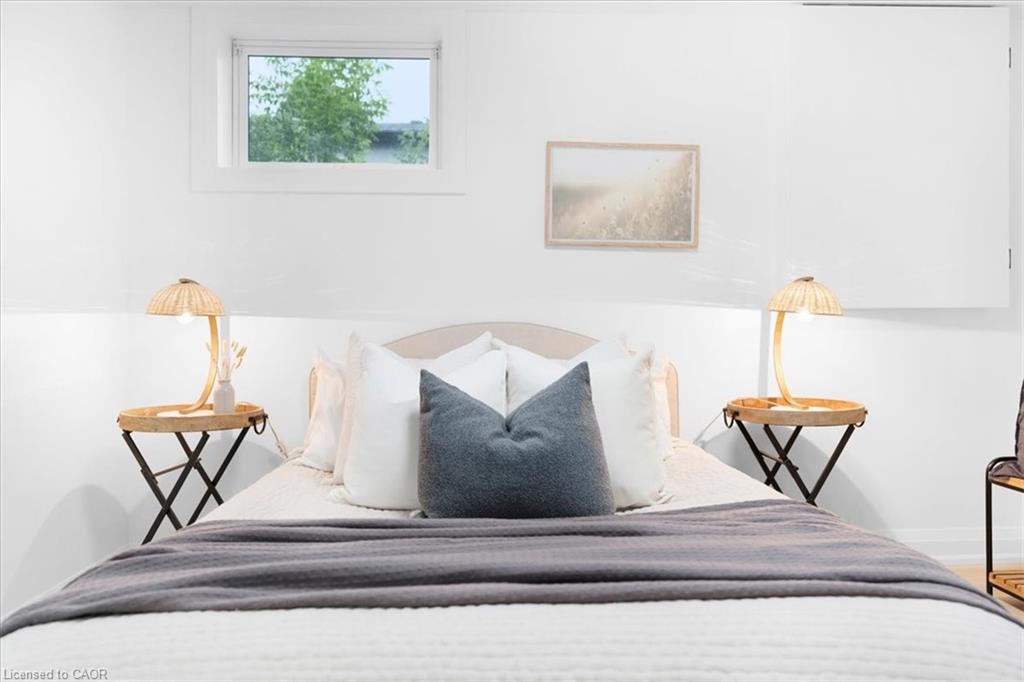 15 Mellenby Street Property Photo 41