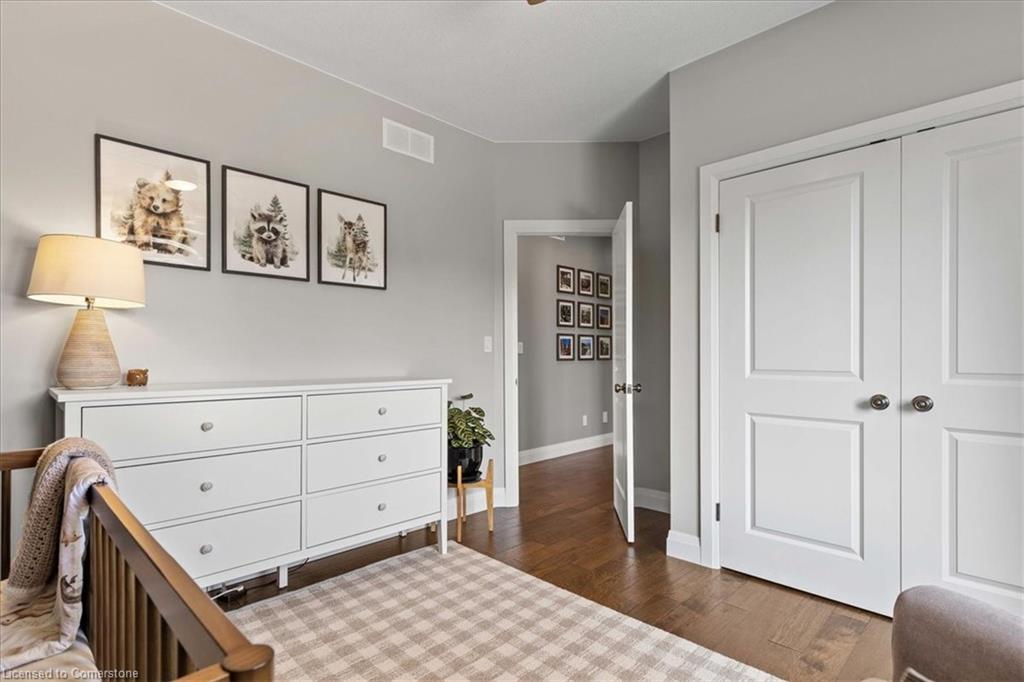 14 Highview Street Property Photo 16