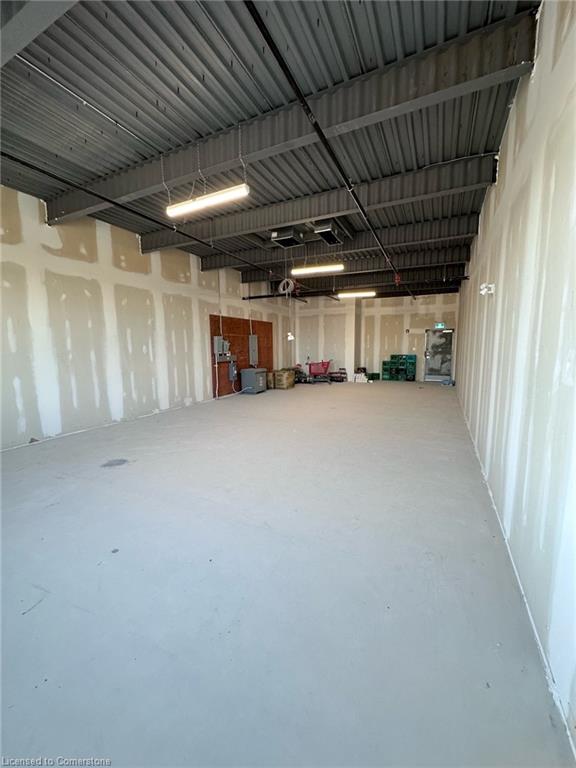 B206-1038 Garner Road W Property Photo 3
