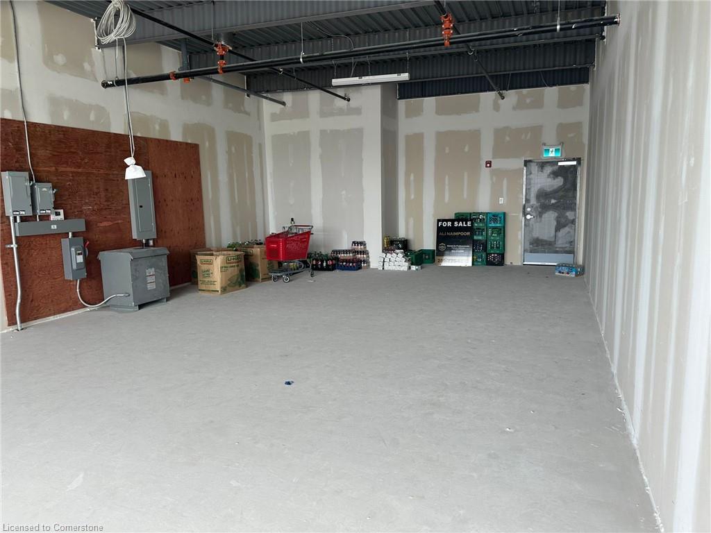 B206-1038 Garner Road W Property Photo 6