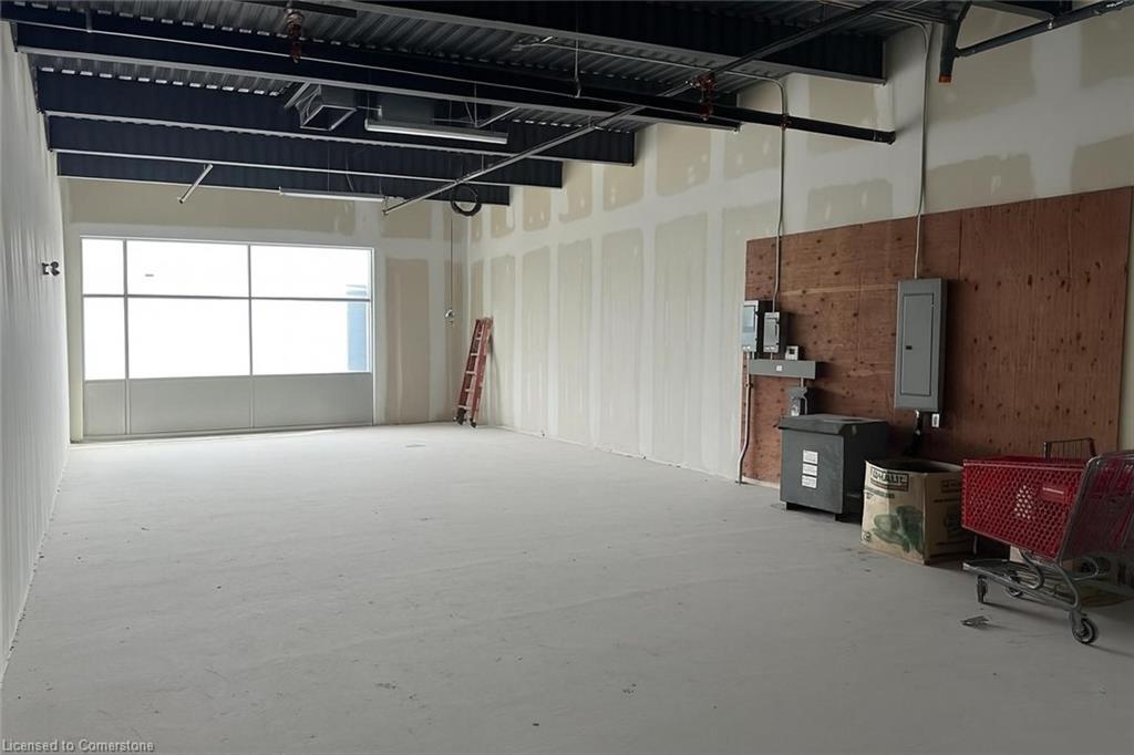 B206-1038 Garner Road W Property Photo 11