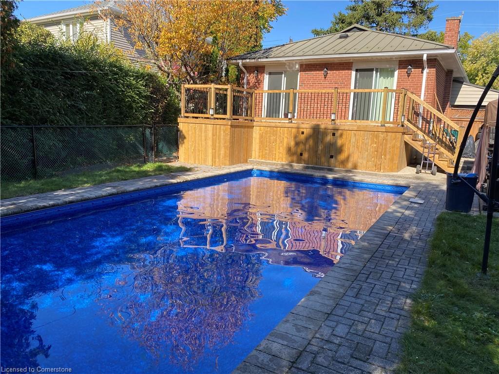 1470 Fisher Avenue Property Photo 3