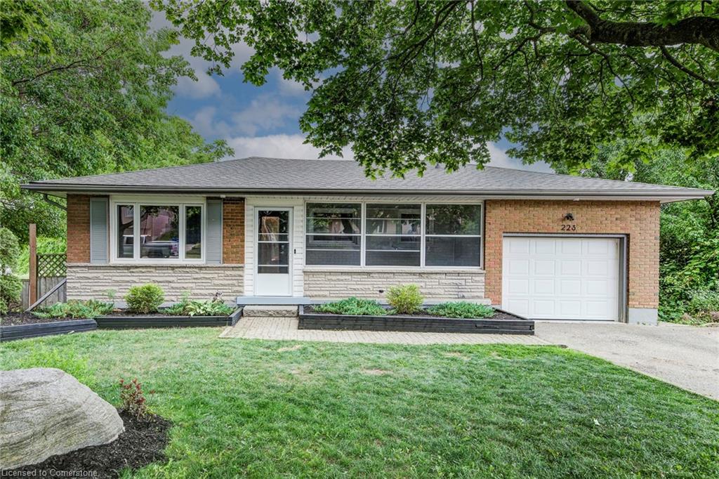 223 Williamsburg Road Property Photo 1