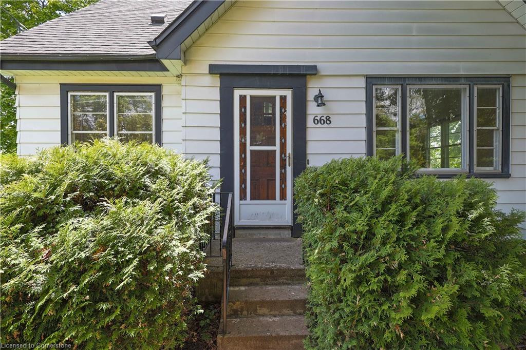 668 Harvest Road Property Photo 2
