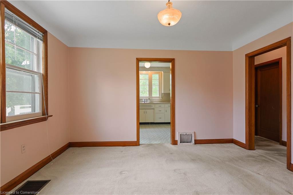 668 Harvest Road Property Photo 8