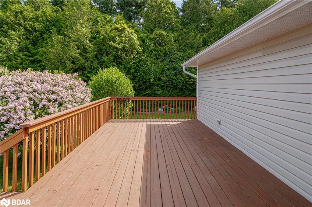 32 Illinois Crescent Property Photo 25
