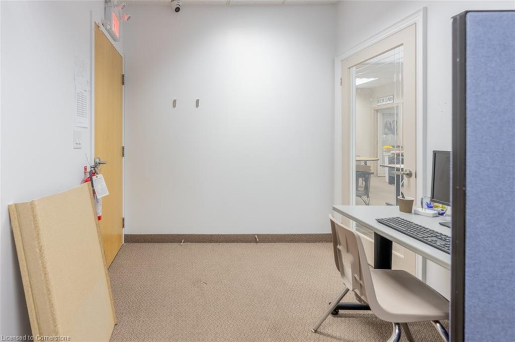 203-450 Bronte Street S Property Photo 4