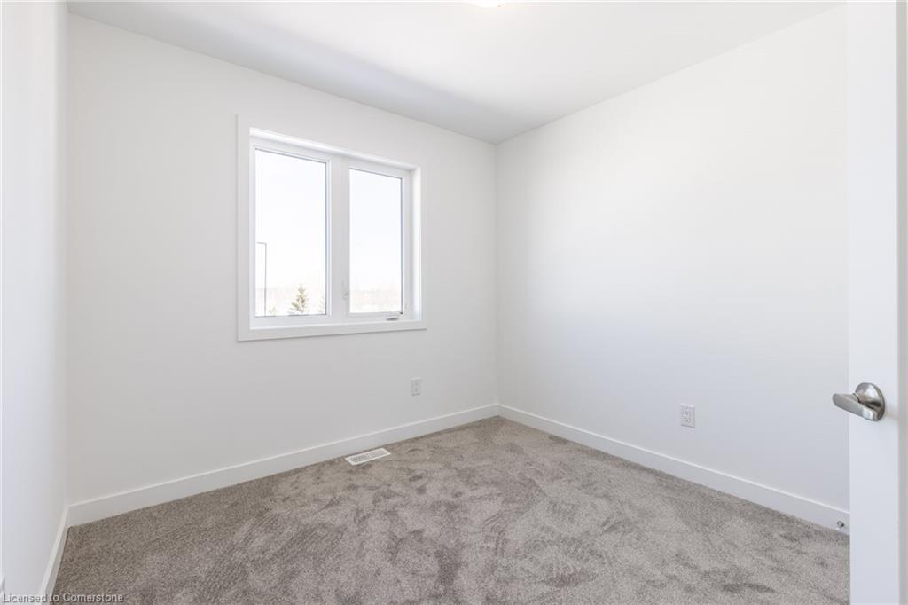 821-4263 Fourth Avenue Property Photo 16