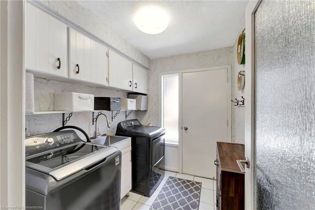 2325 Duncaster Drive Property Photo 14