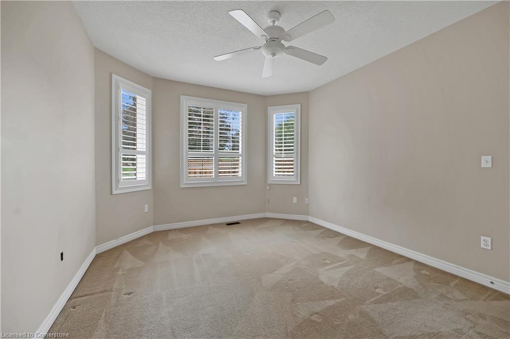 23 Northernbreeze Street Property Photo 17