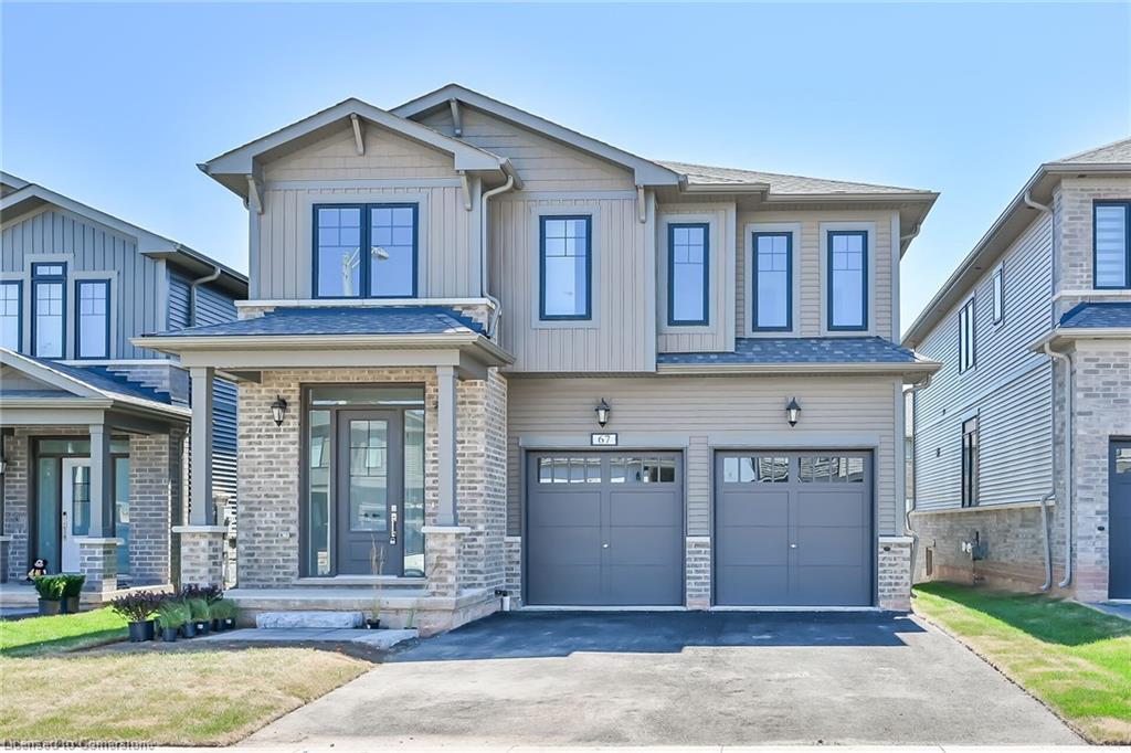 67 Starfire Crescent Property Photo 1