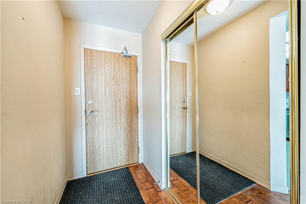 1503-8 Lisa Street Property Photo 11