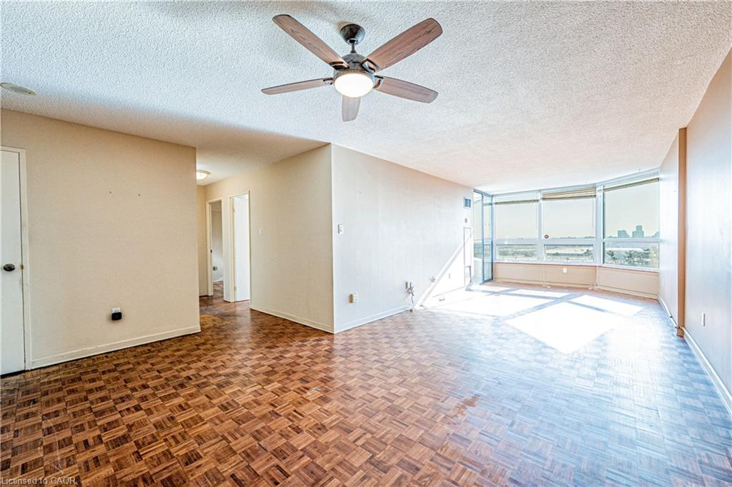 1503-8 Lisa Street Property Photo 13