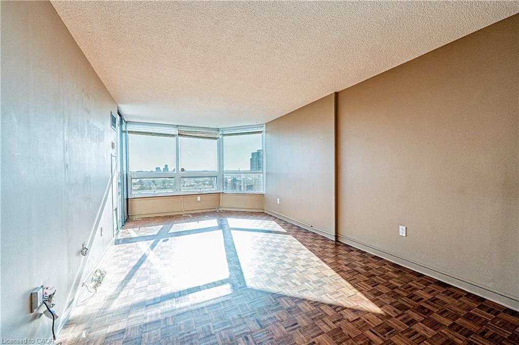 1503-8 Lisa Street Property Photo 14