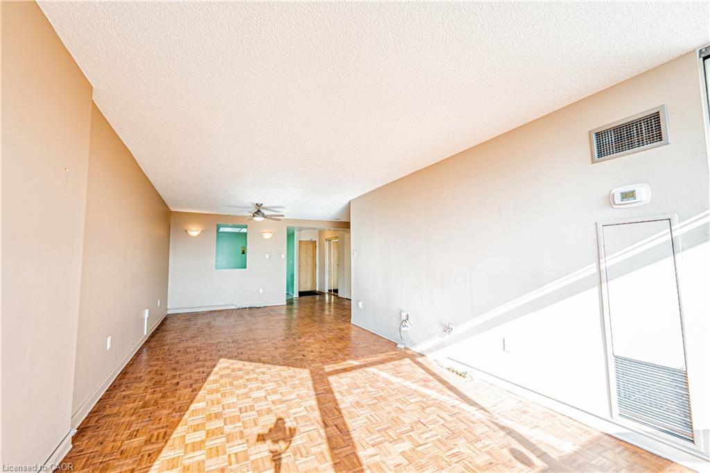 1503-8 Lisa Street Property Photo 17