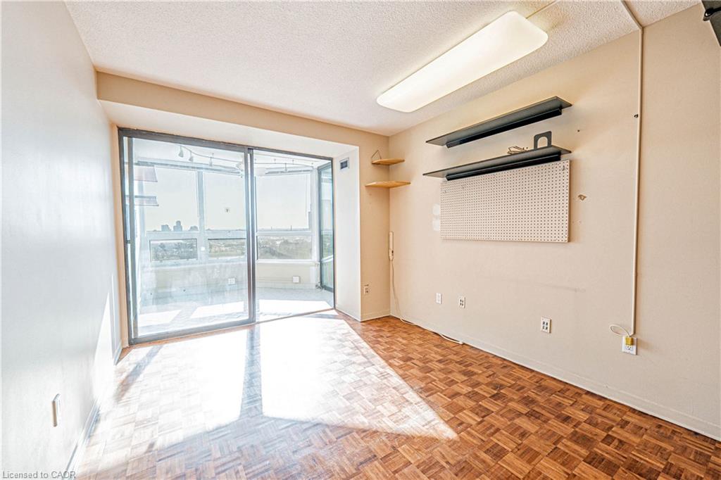 1503-8 Lisa Street Property Photo 28