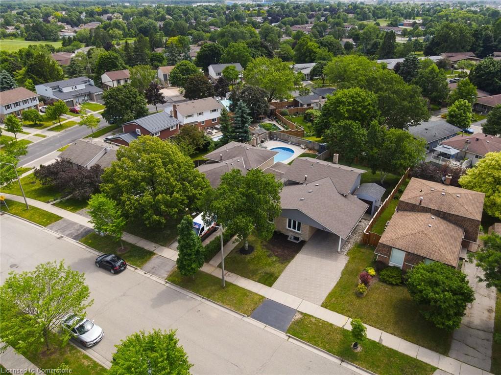 227 Blackhorne Drive Property Photo 4