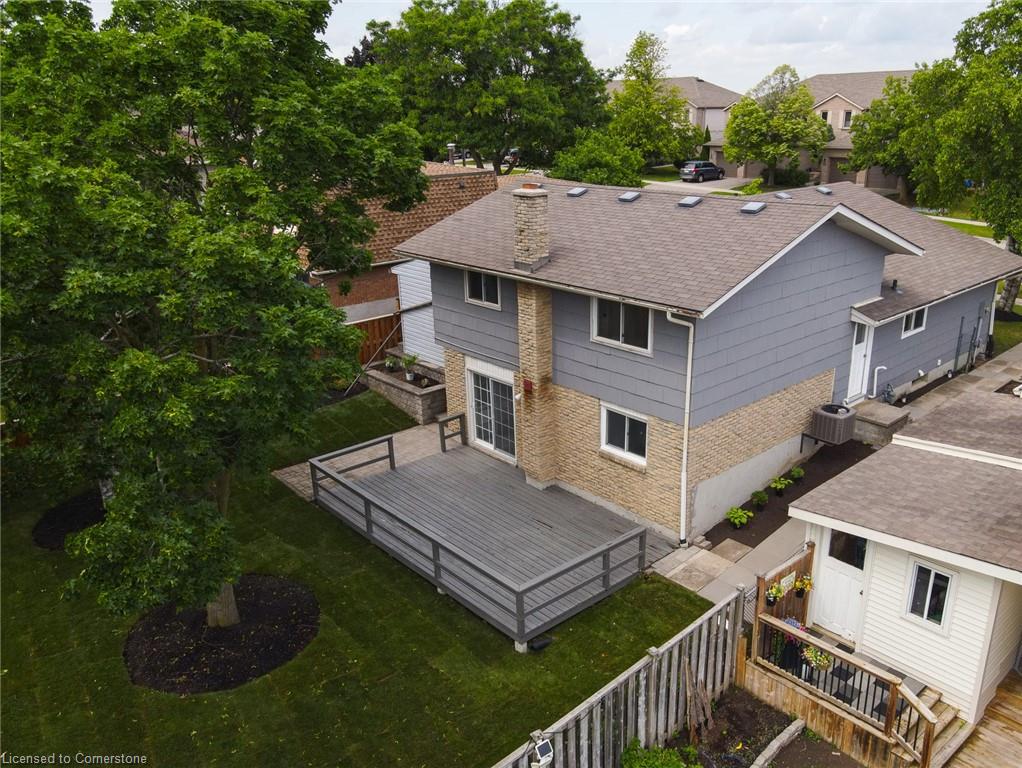 227 Blackhorne Drive Property Photo 5