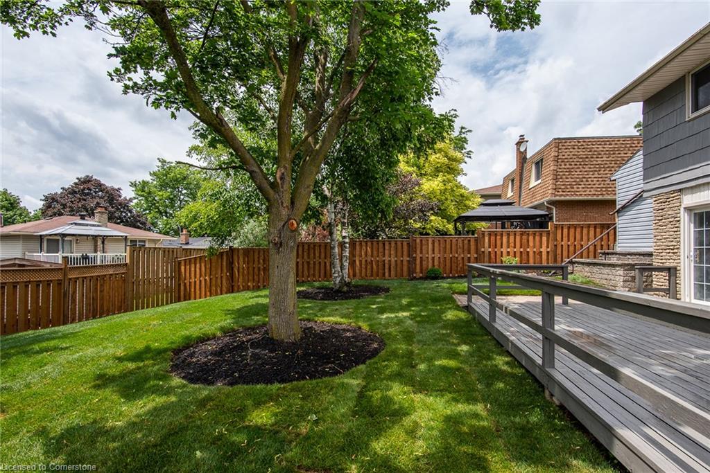 227 Blackhorne Drive Property Photo 14