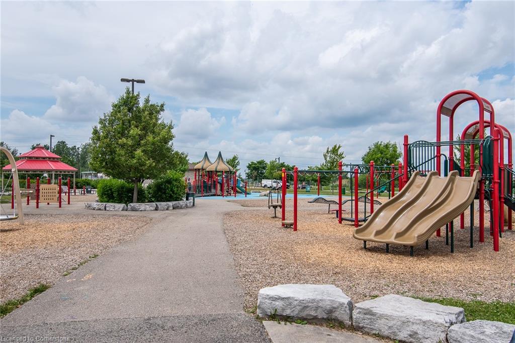 227 Blackhorne Drive Property Photo 44