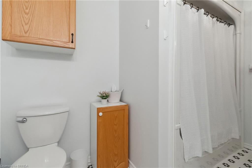 8-20 Courtland Drive Property Photo 19