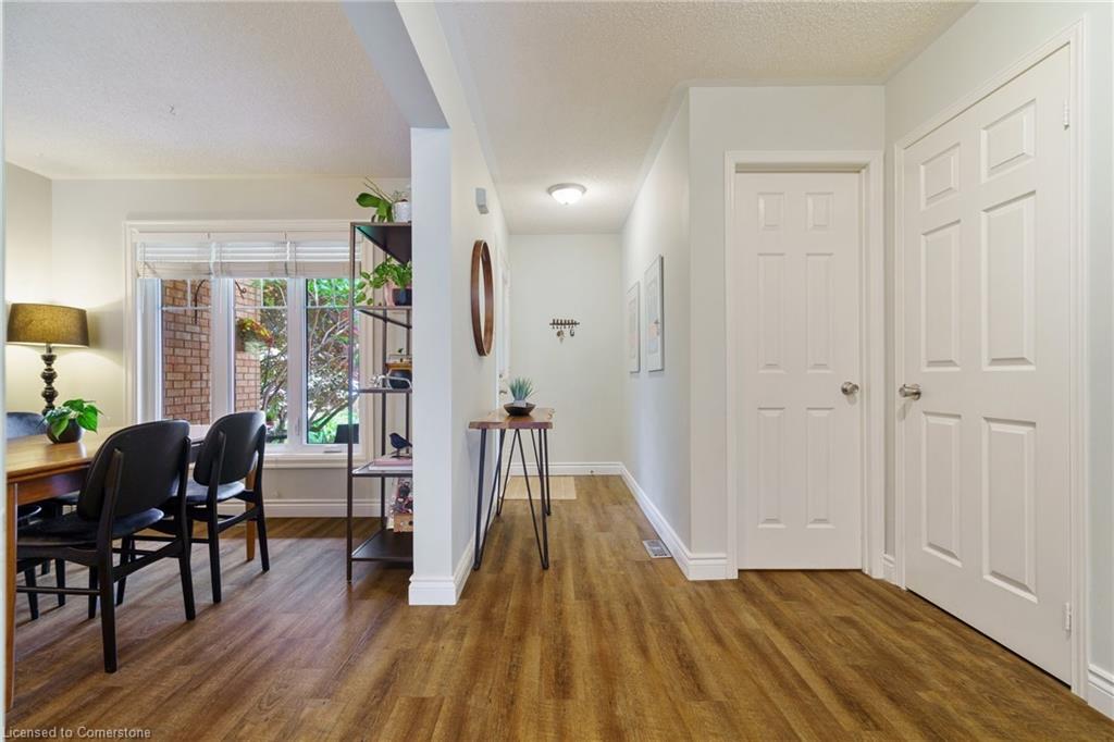 637 Amelia Crescent Property Photo 4