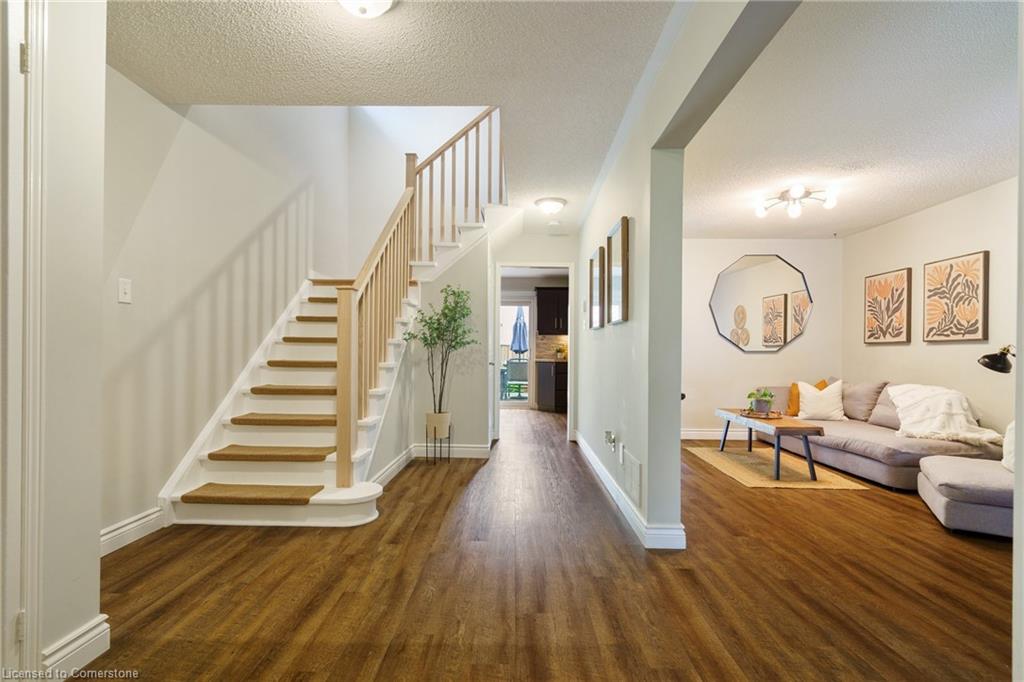 637 Amelia Crescent Property Photo 5